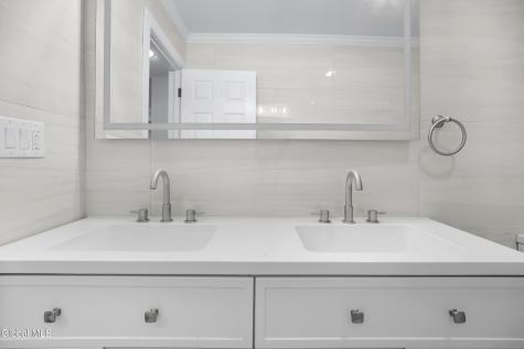 1032 St Jude Drive Schenectady NY 12303