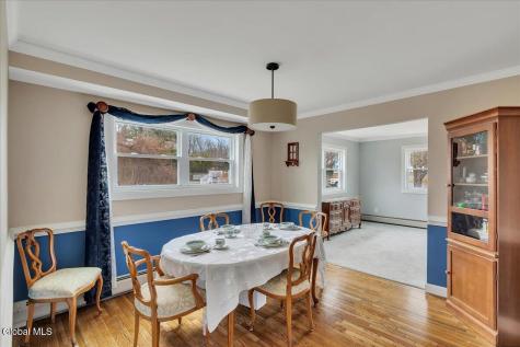 10 Appletree Lane Clifton Park NY 12065