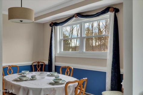 10 Appletree Lane Clifton Park NY 12065