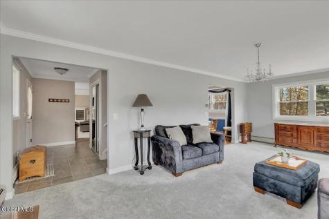 10 Appletree Lane Clifton Park NY 12065
