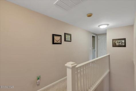 10 Appletree Lane Clifton Park NY 12065