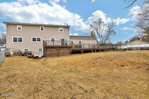 10 Appletree Lane Clifton Park NY 12065