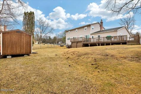 10 Appletree Lane Clifton Park NY 12065