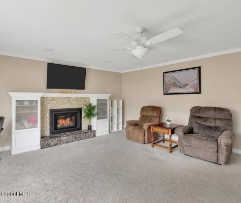 10 Appletree Lane Clifton Park NY 12065