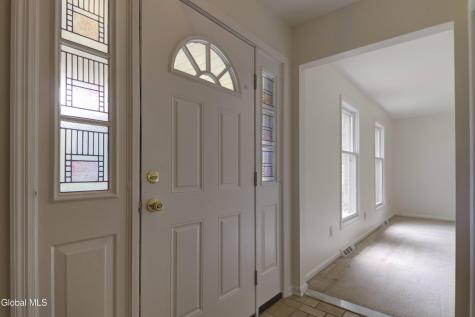 949 Morgan Avenue Niskayuna NY 12309