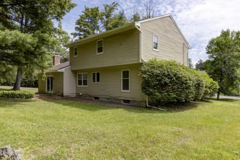 949 Morgan Avenue Niskayuna NY 12309