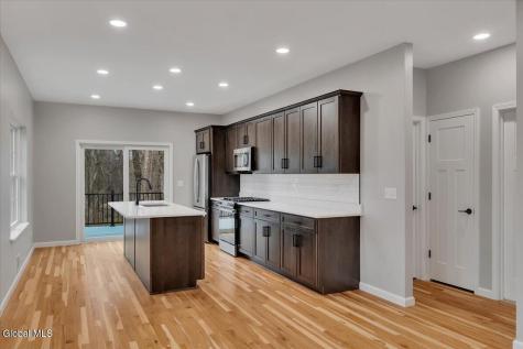 6 Livingston Avenue Schenectady NY 12302