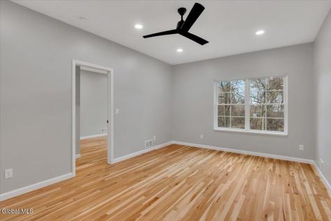 6 Livingston Avenue Schenectady NY 12302