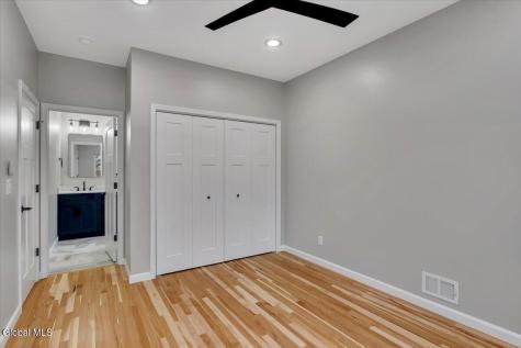 6 Livingston Avenue Schenectady NY 12302