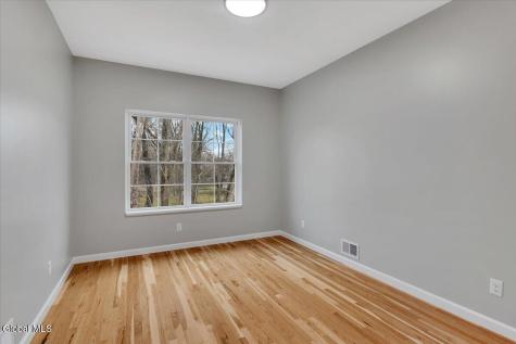 6 Livingston Avenue Schenectady NY 12302