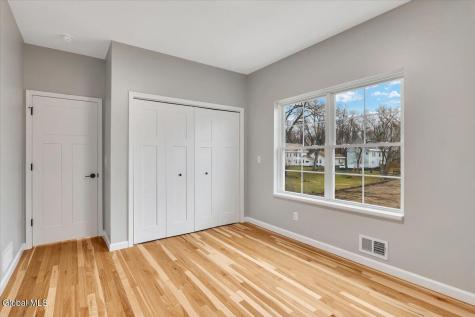 6 Livingston Avenue Schenectady NY 12302