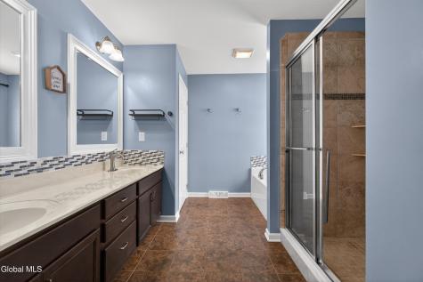 20 Stonebridge Drive Ballston Lake NY 12019