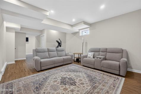 20 Stonebridge Drive Ballston Lake NY 12019