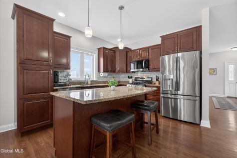 20 Stonebridge Drive Ballston Lake NY 12019