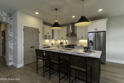 7 Magnolia Drive Halfmoon NY 12065