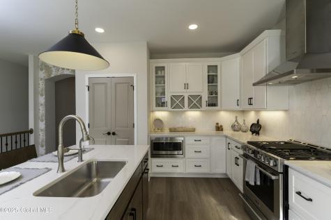 7 Magnolia Drive Halfmoon NY 12065