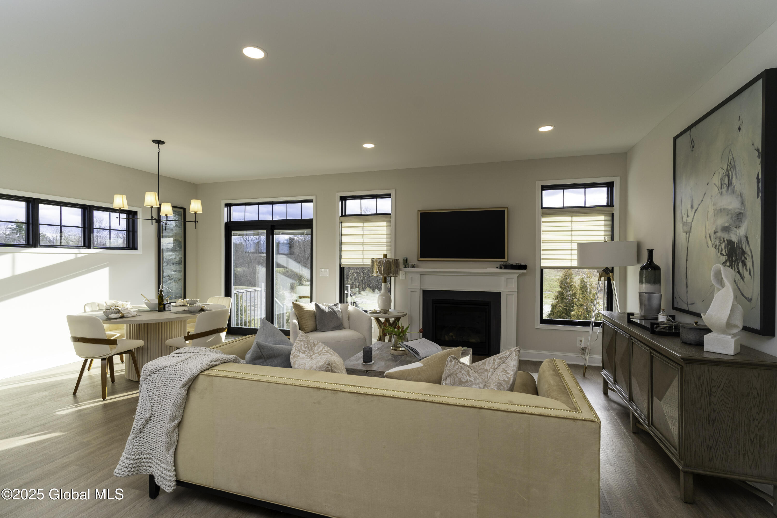 7 Magnolia Drive Halfmoon NY 12065