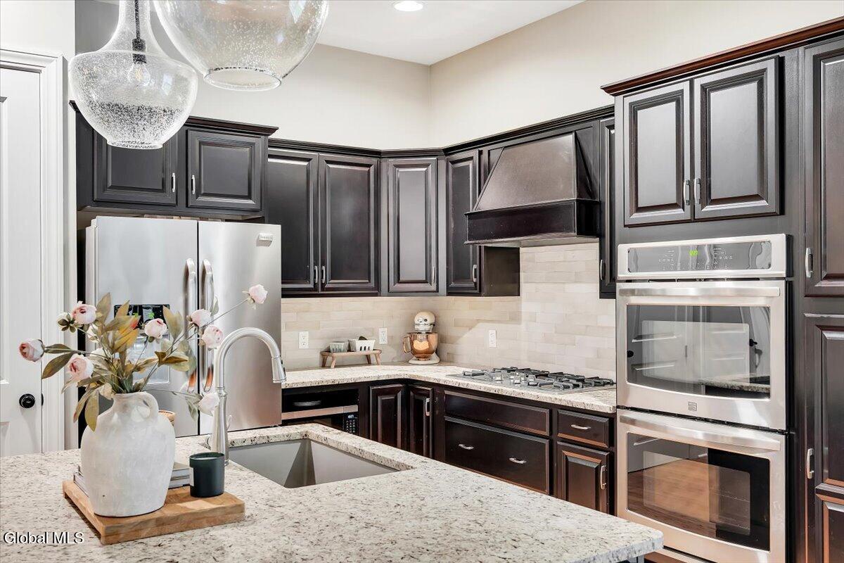38 Admirals Way Malta NY 12020