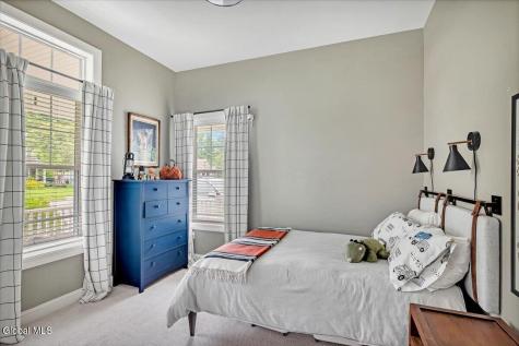 38 Admirals Way Malta NY 12020