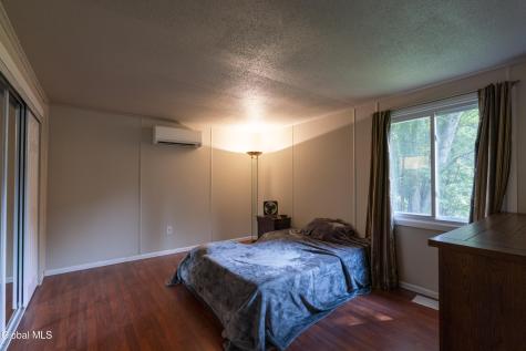 11 Donna Drive Gansevoort NY 12831