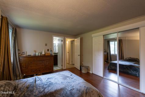 11 Donna Drive Gansevoort NY 12831