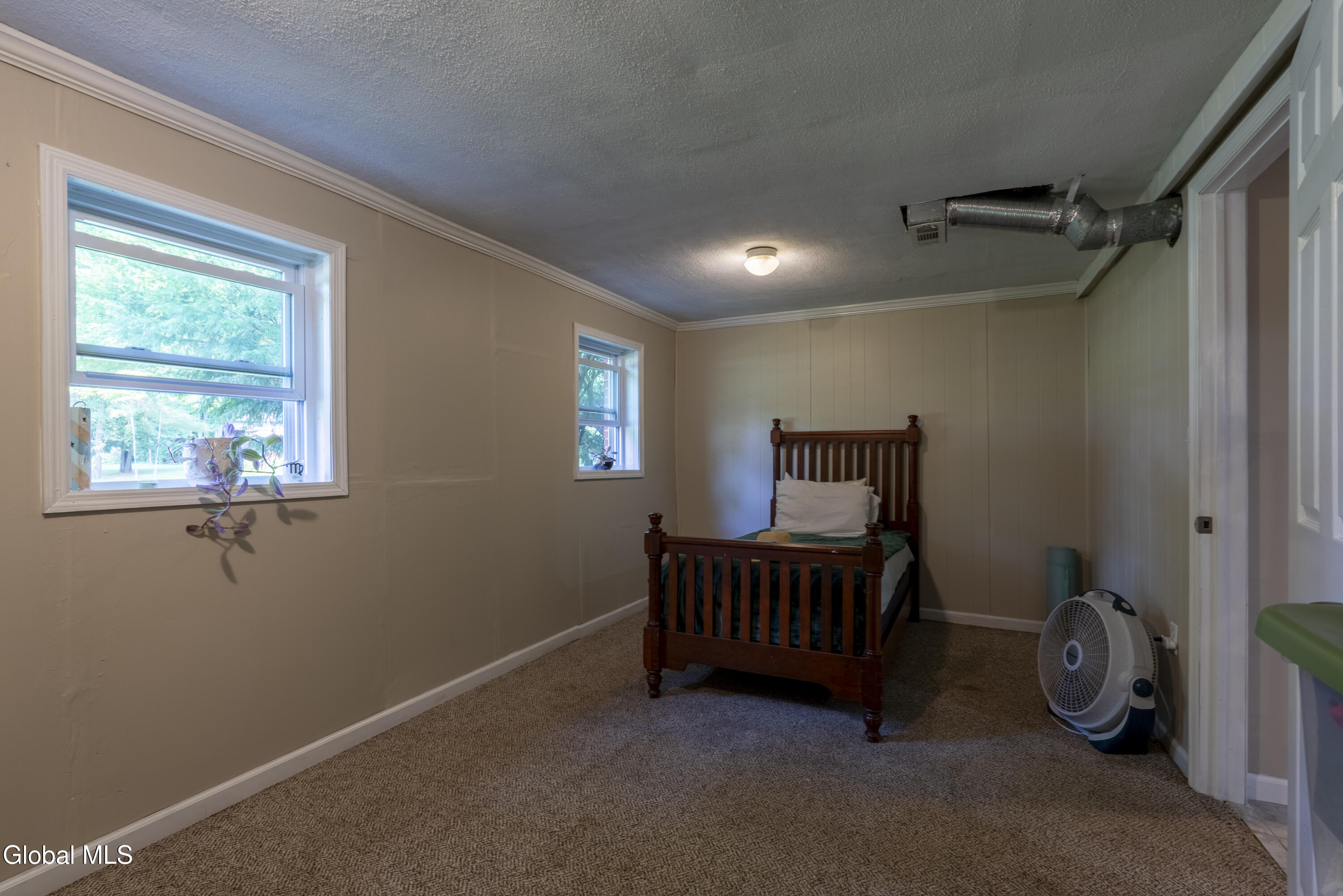 11 Donna Drive Gansevoort NY 12831