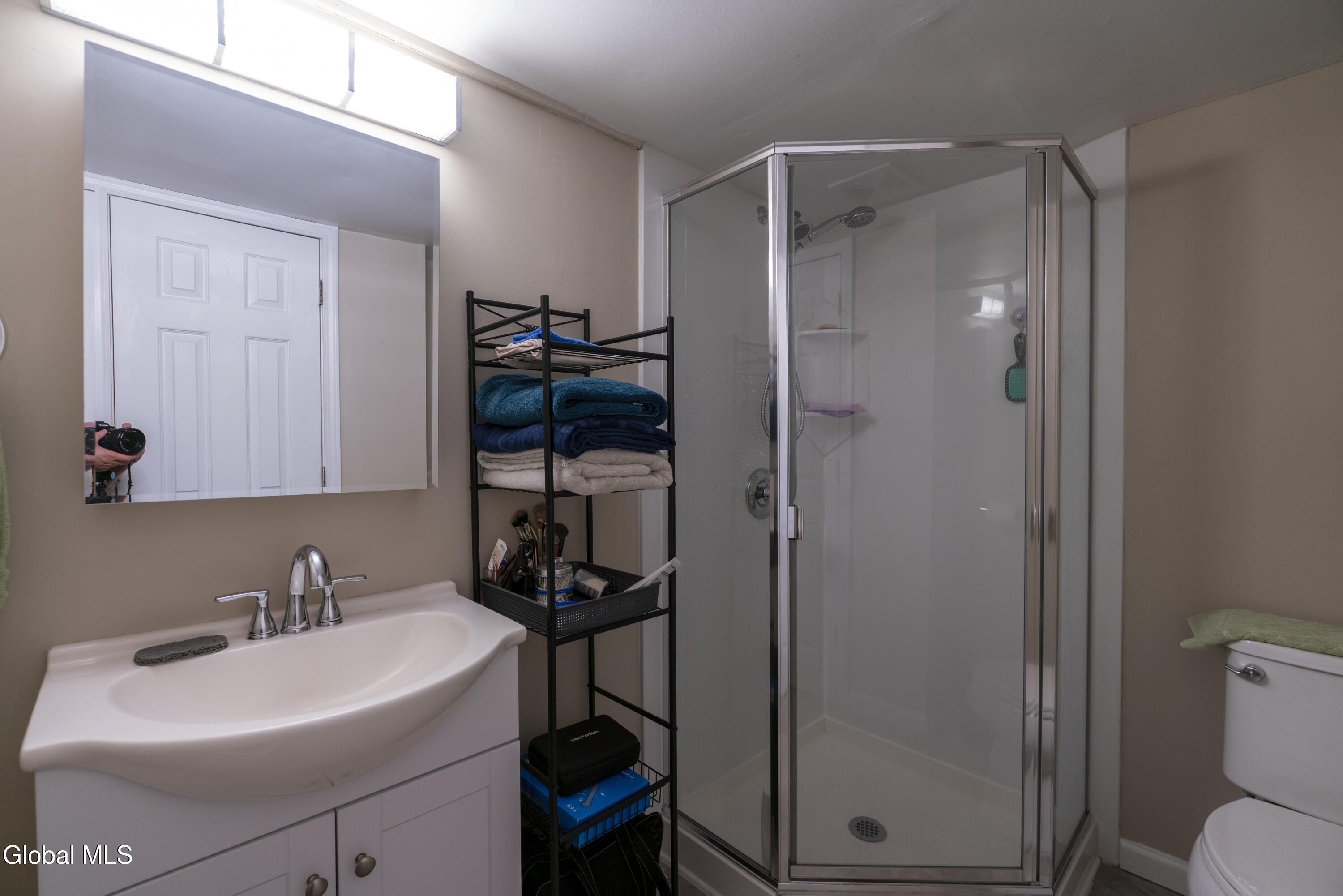 11 Donna Drive Gansevoort NY 12831