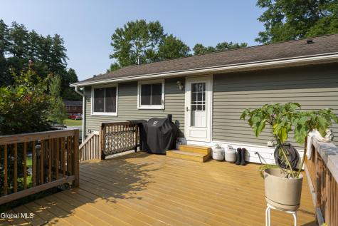 11 Donna Drive Gansevoort NY 12831