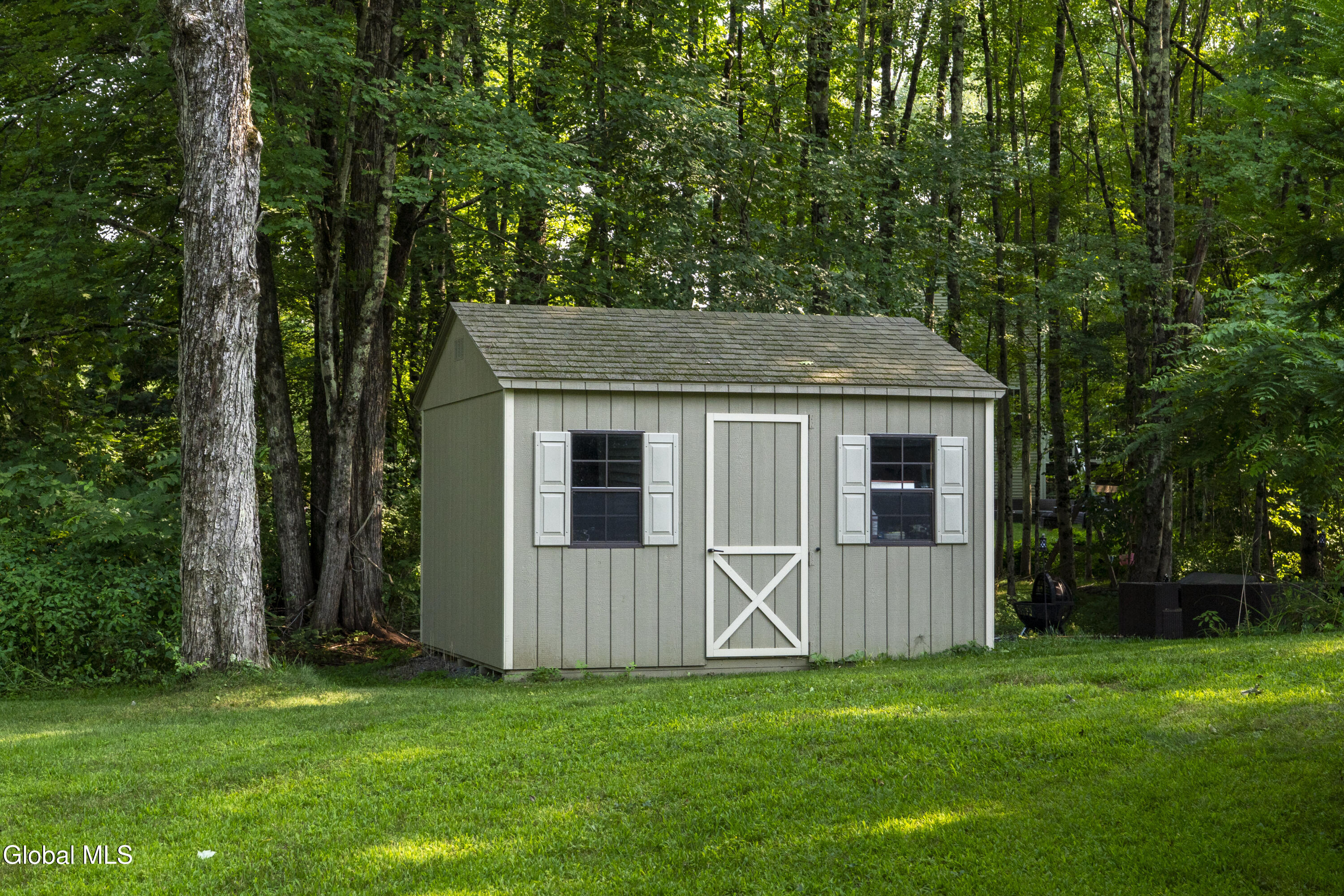 11 Donna Drive Gansevoort NY 12831