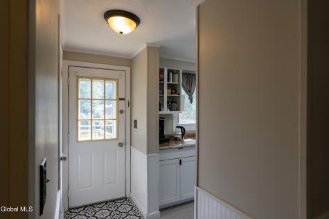 11 Donna Drive Gansevoort NY 12831