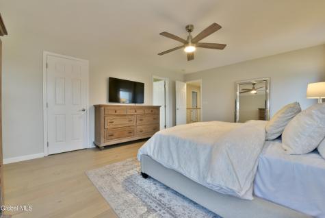 1 Parkway Circle Ballston Lake NY 12019