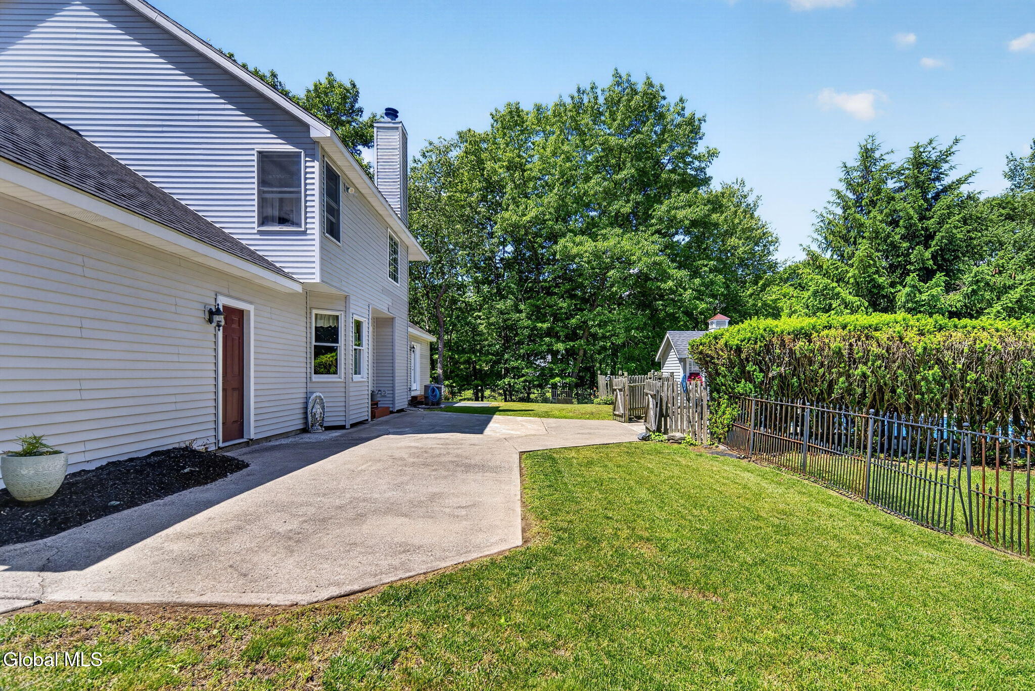 10 Victorian Drive Poestenkill NY 12140