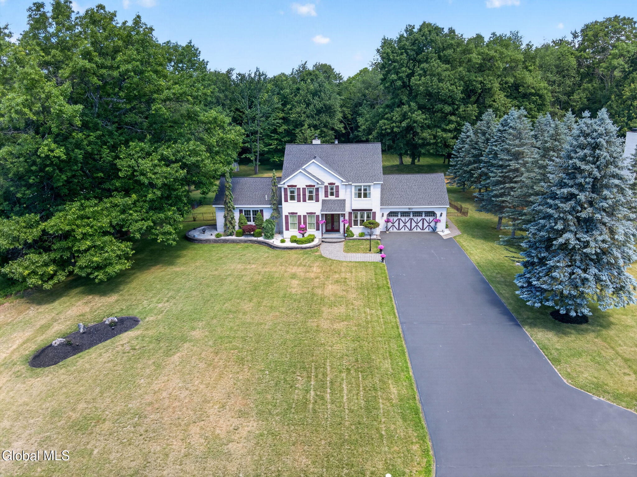 10 Victorian Drive Poestenkill NY 12140
