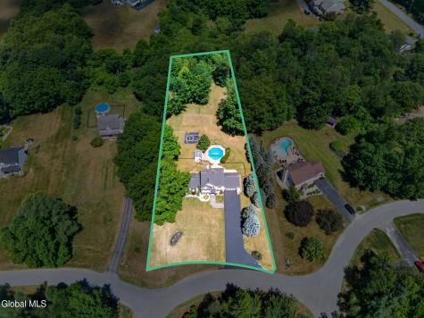 10 Victorian Drive Poestenkill NY 12140