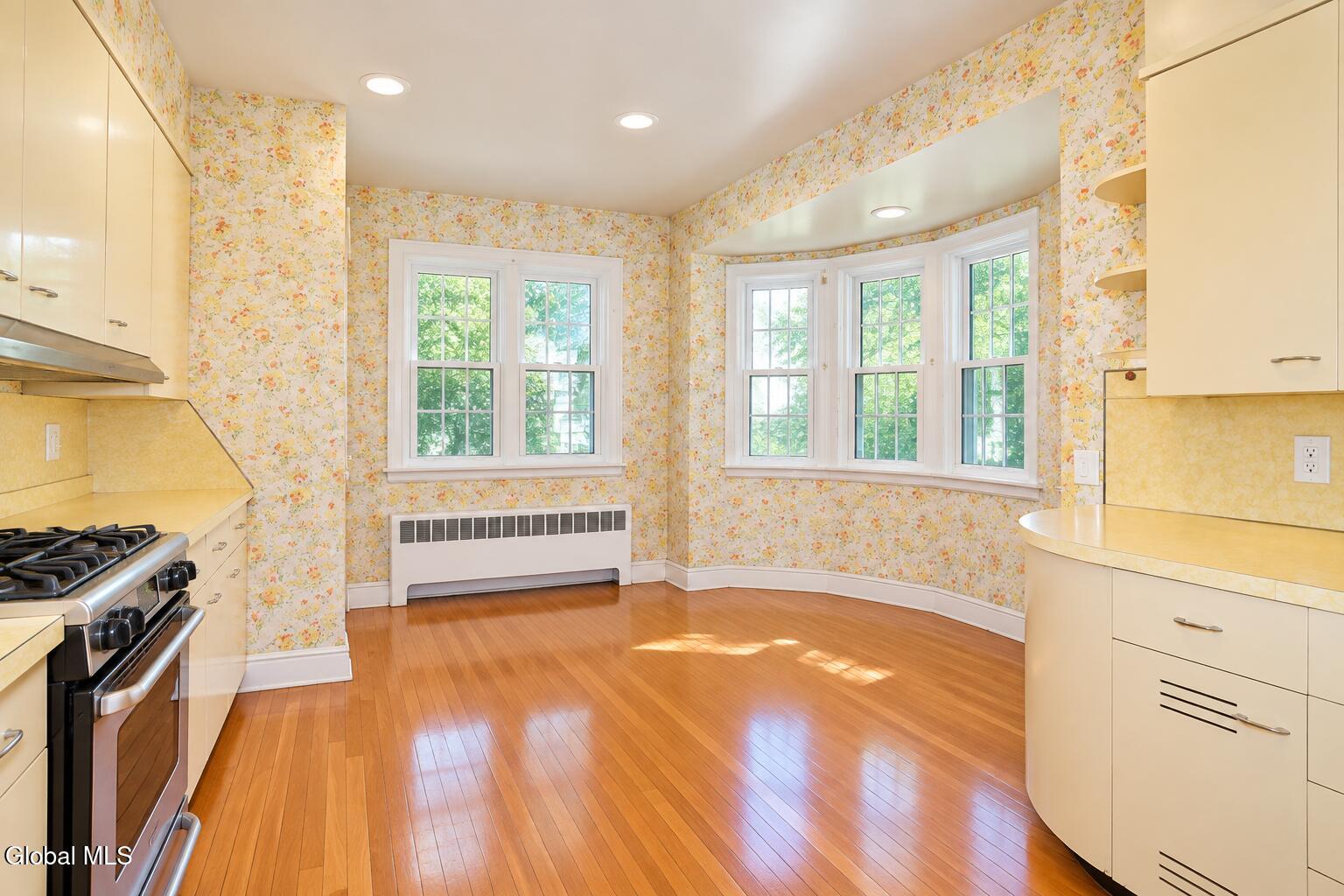 18 Fleetwood Avenue Albany NY 12208