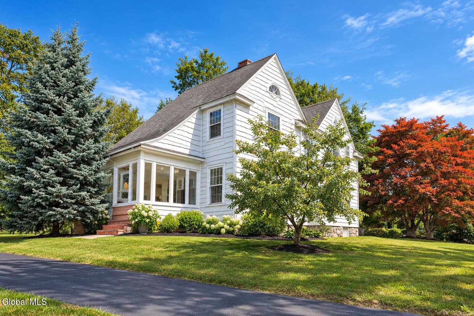 18 Fleetwood Avenue Albany NY 12208