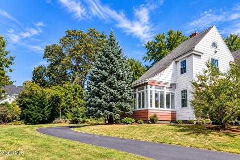18 Fleetwood Avenue Albany NY 12208