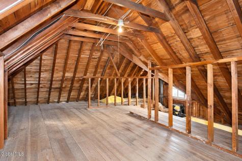 18 Fleetwood Avenue Albany NY 12208