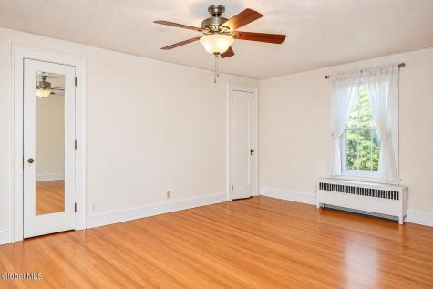 18 Fleetwood Avenue Albany NY 12208