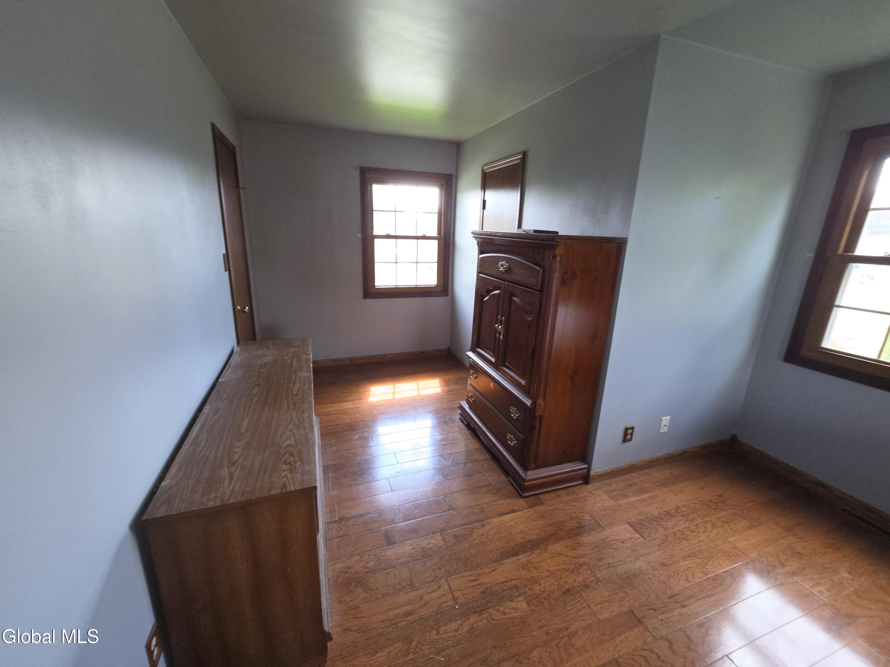 117 Clizbe Avenue Amsterdam NY 12010