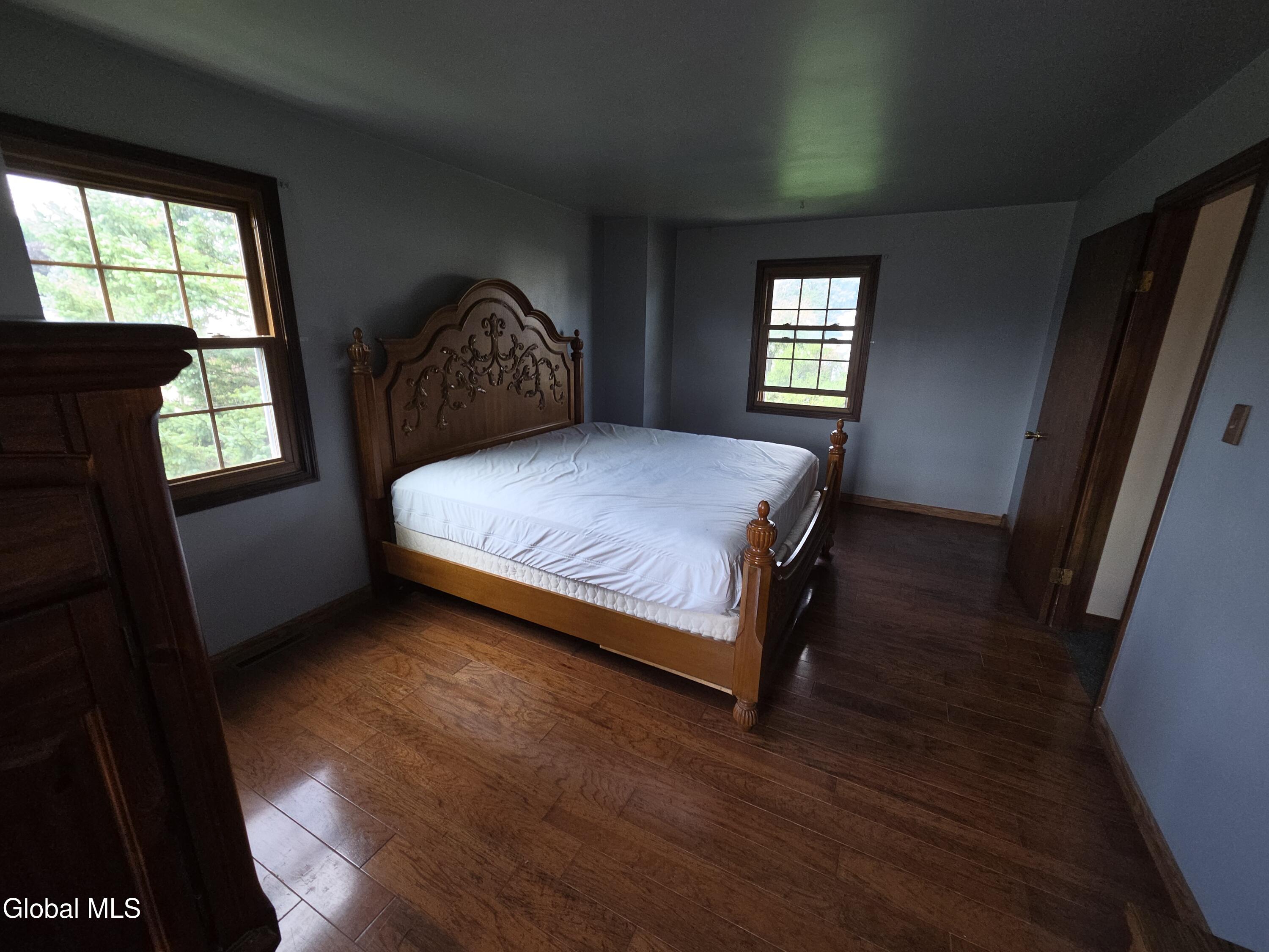 117 Clizbe Avenue Amsterdam NY 12010