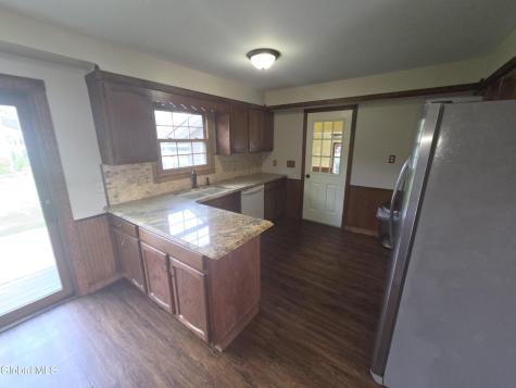 117 Clizbe Avenue Amsterdam NY 12010