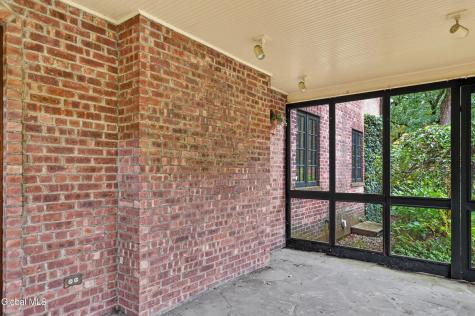 216 Van Rensselaer Boulevard Menands NY 12204