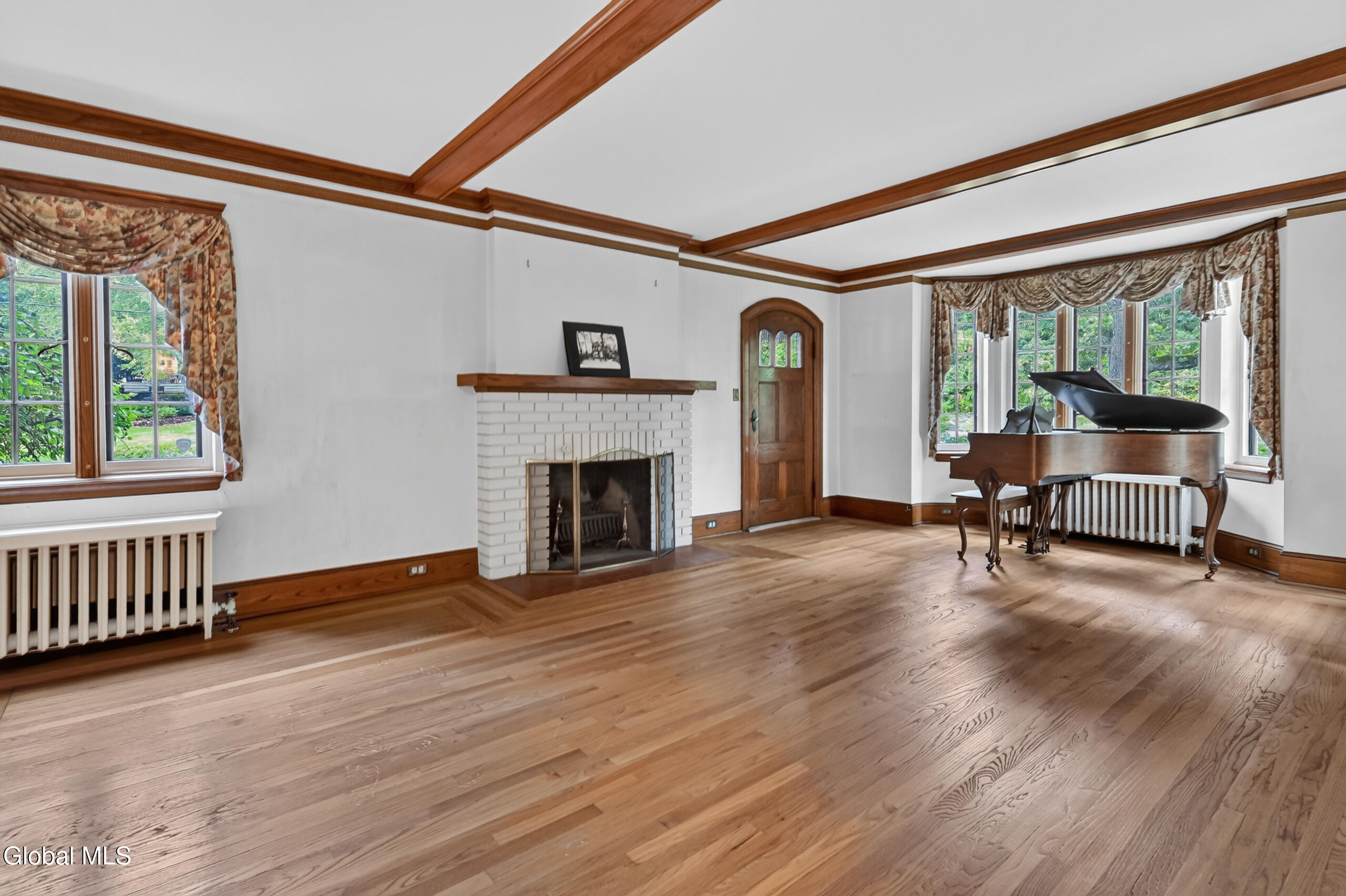 216 Van Rensselaer Boulevard Menands NY 12204