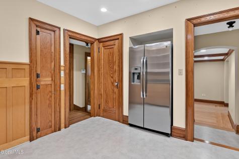 216 Van Rensselaer Boulevard Menands NY 12204