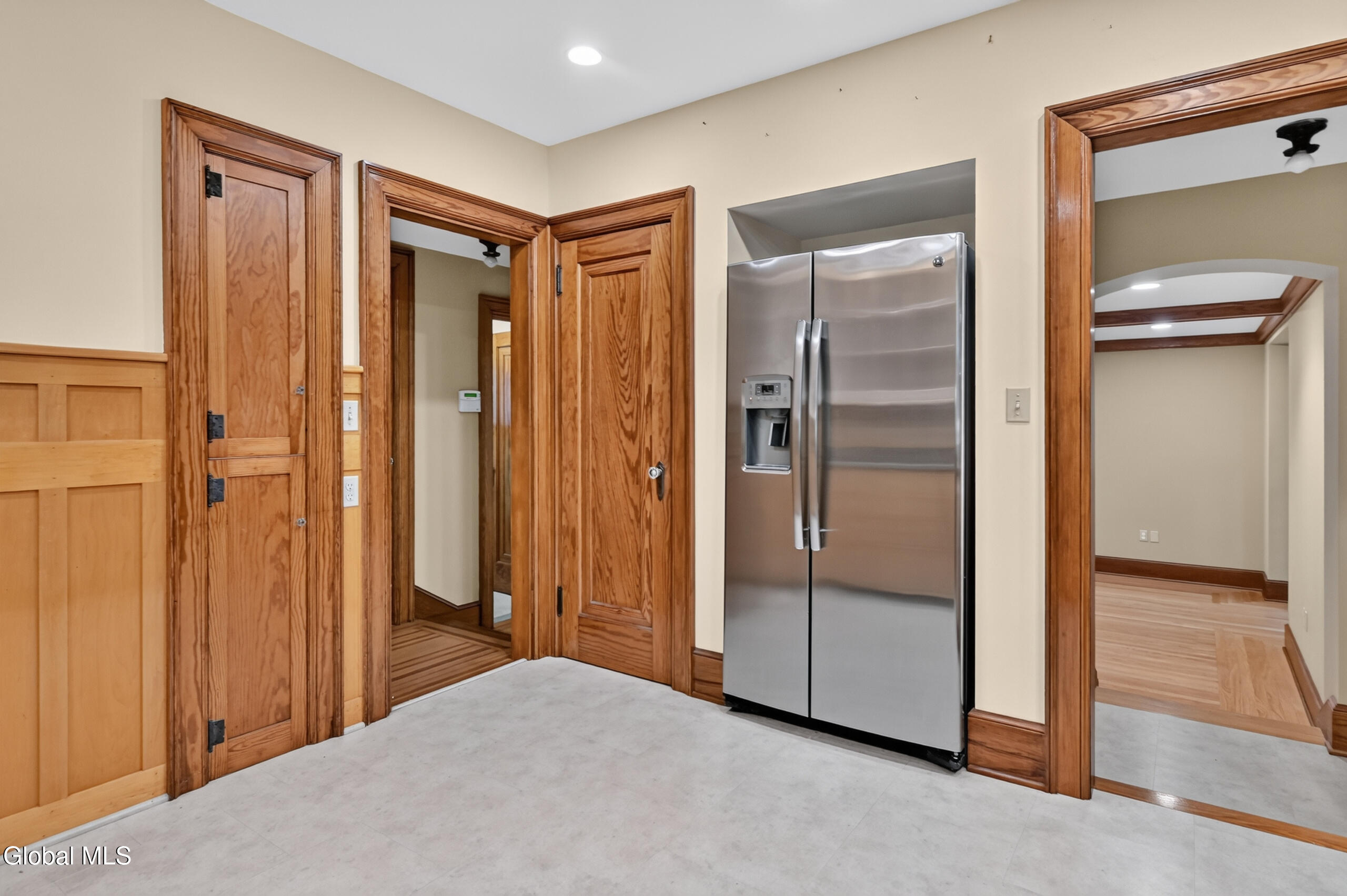 216 Van Rensselaer Boulevard Menands NY 12204