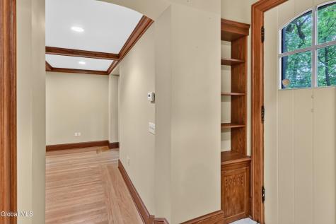 216 Van Rensselaer Boulevard Menands NY 12204