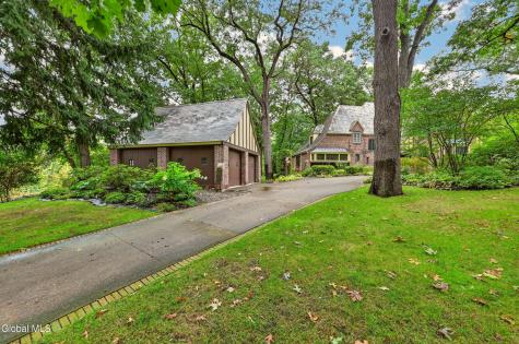 216 Van Rensselaer Boulevard Menands NY 12204
