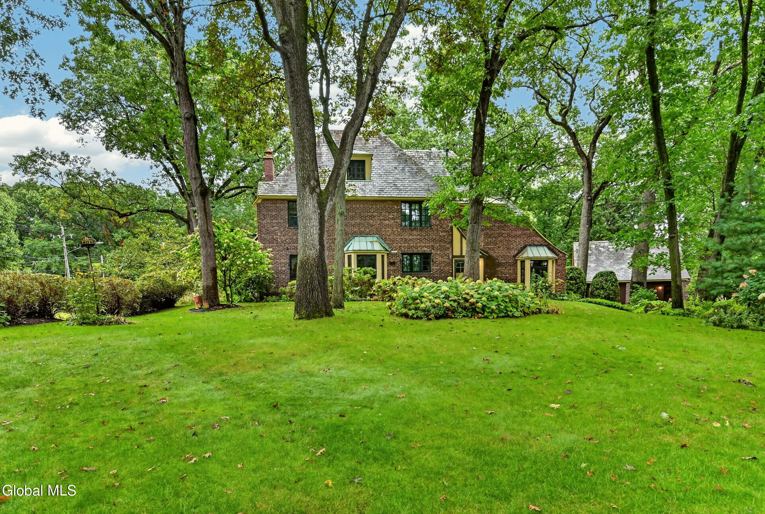 216 Van Rensselaer Boulevard Menands NY 12204