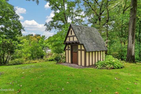 216 Van Rensselaer Boulevard Menands NY 12204